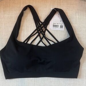 Lululemon Flexy Flex Strappy Yoga Bra; size S/M; Black; NWT